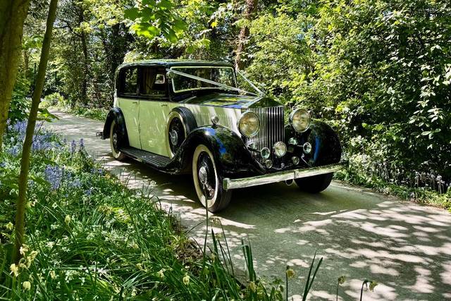 Dickie's Chauffeured Classic Cars