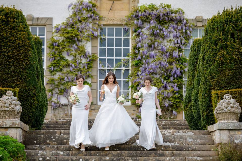 Bride and her bridesmaids