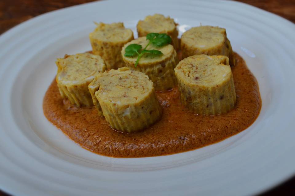Tomagoyaki - Indian butter sau