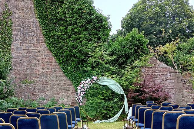 Pinks & sage outdoor ceremony