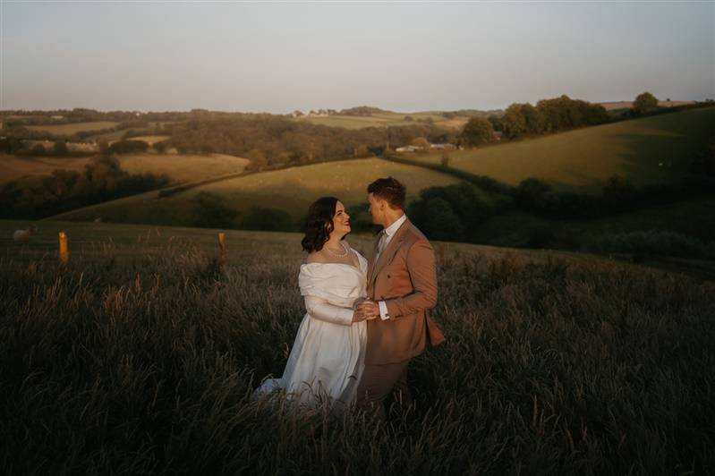 Rustic elegance in field