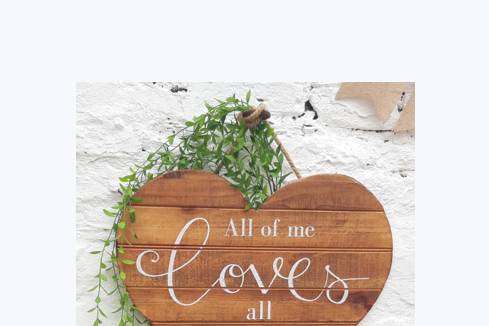 Rustic heart sign