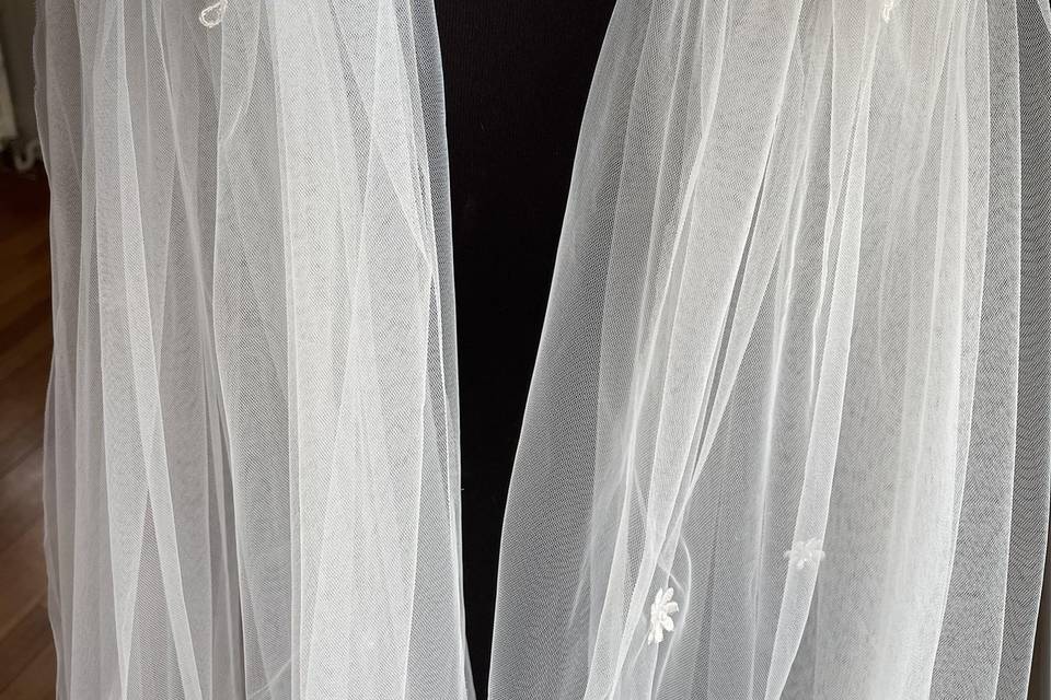 APHRODITE Bridal Cape