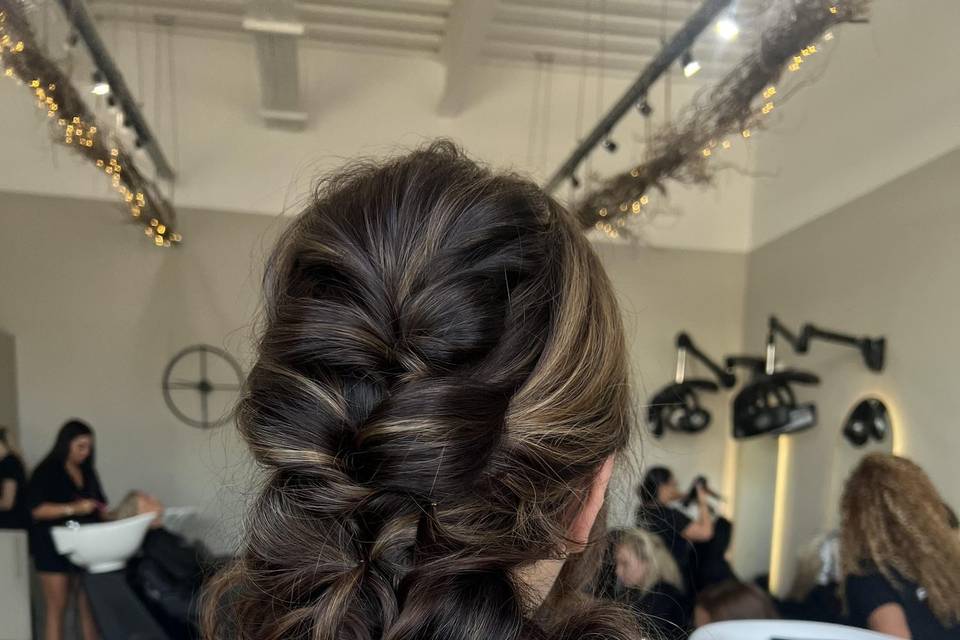 Romantic braid