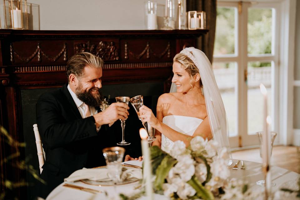 Sweetheart table