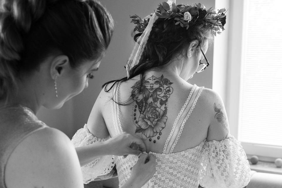 Preparing the bride