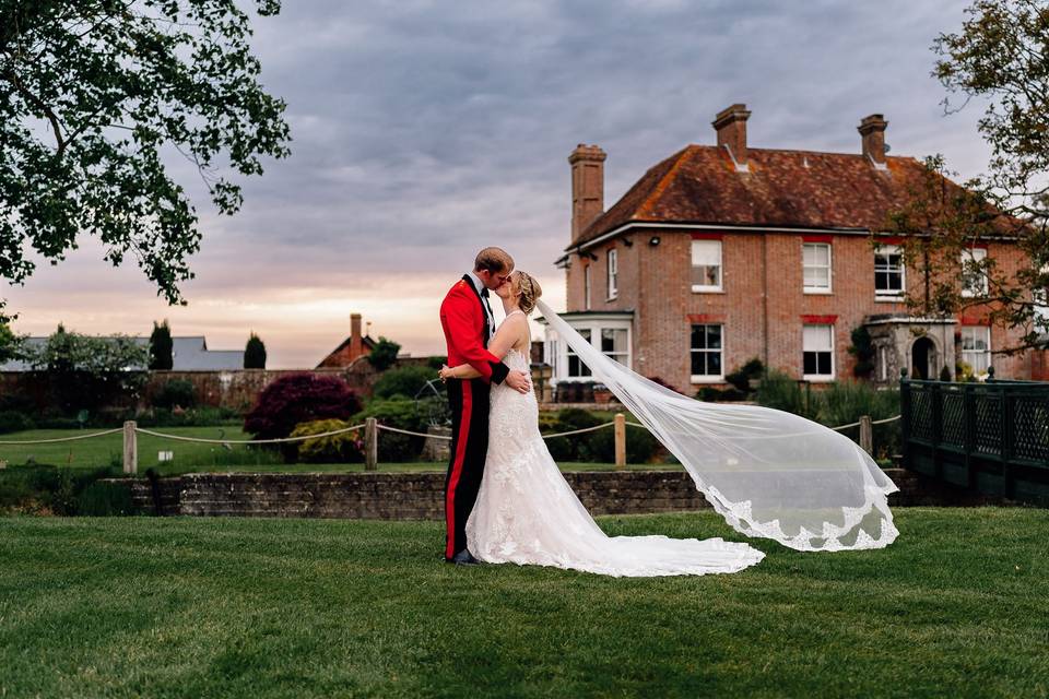 Stunning veil shot