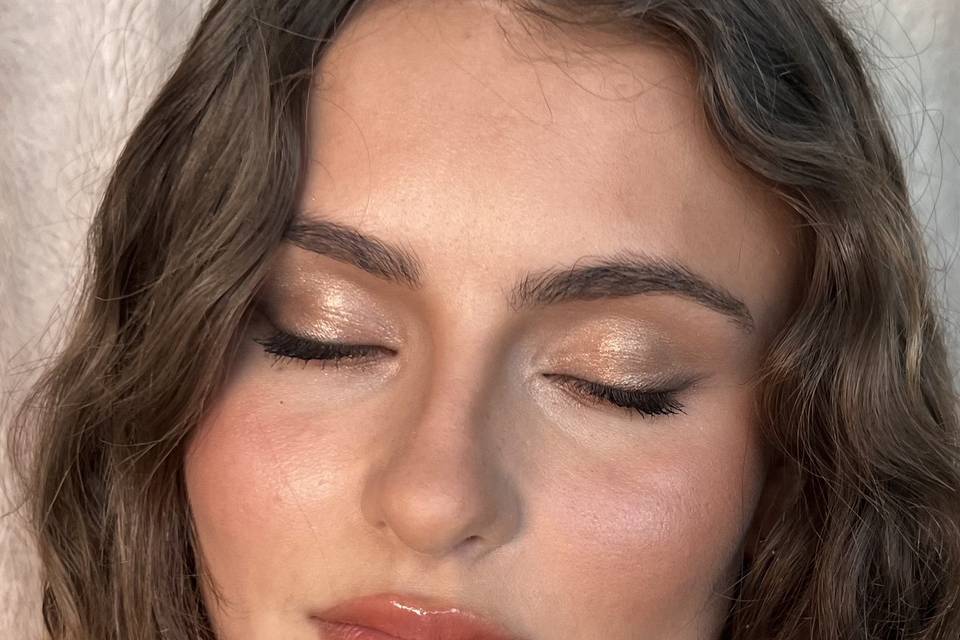Full glam
