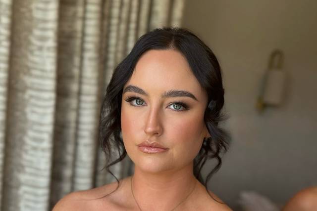 Bridesmaids soft glam