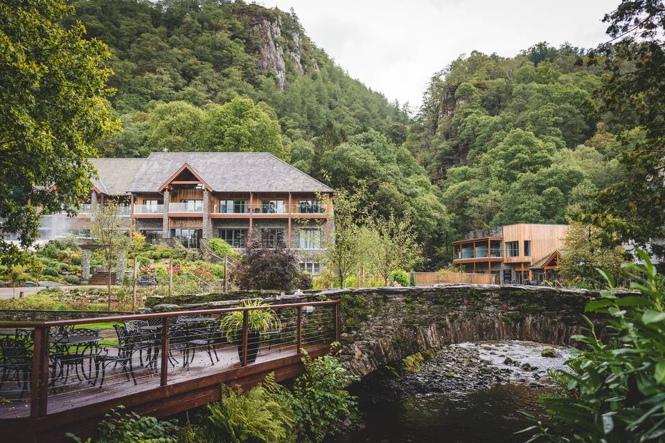 Lodore Falls Hotel & Spa