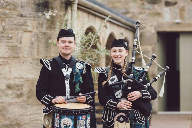 Drum+Drones Bagpiping