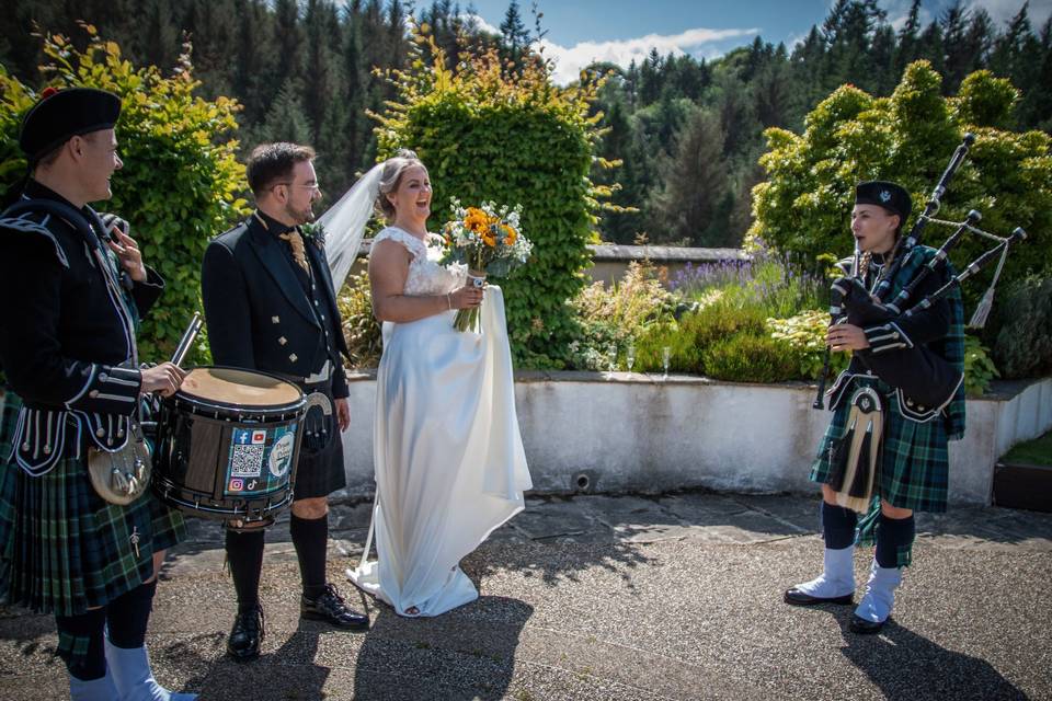 Book Drum+Drones Bagpiping