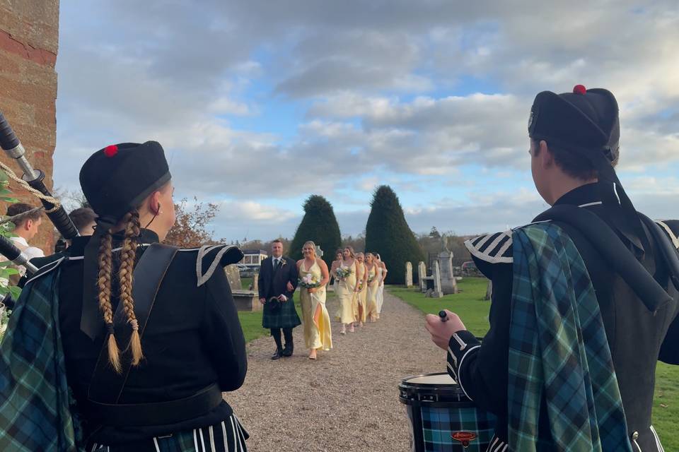 Book Drum+Drones Bagpiping