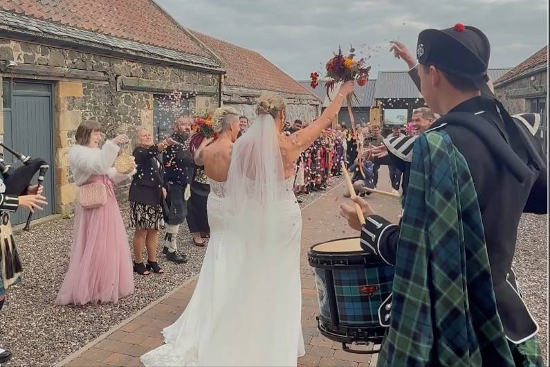 Book Drum+Drones Bagpiping