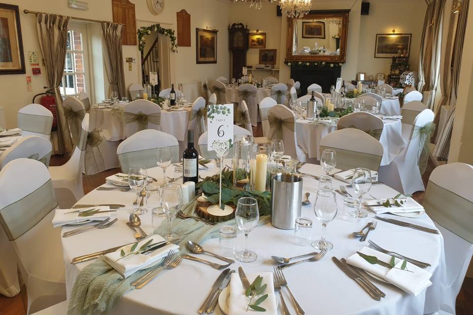 Elegant table layout