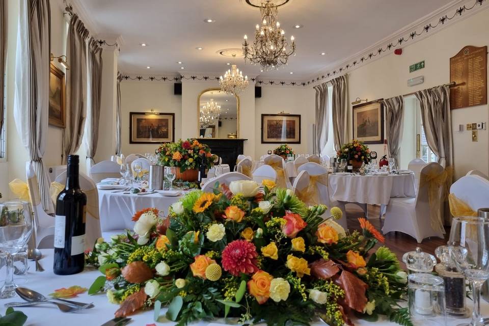 Colourful wedding flowers