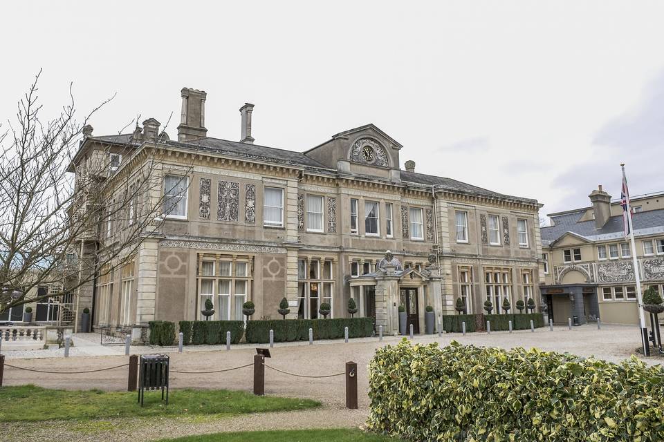 L&R Down Hall