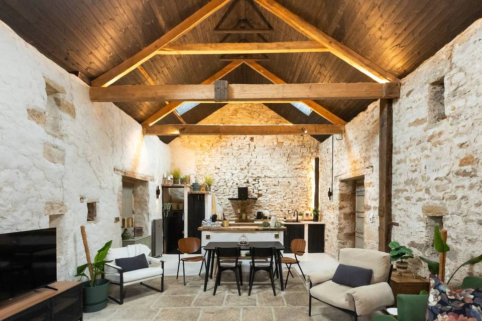 Barn Accommodation & Prep Area