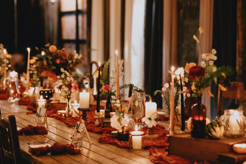Table Dressings