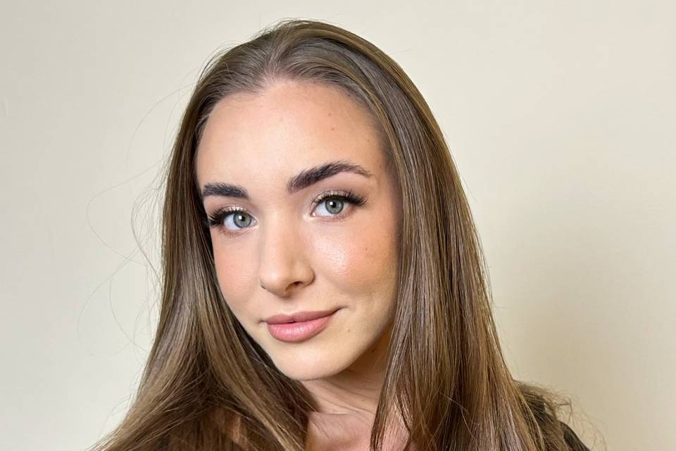 Wedding guest soft glam