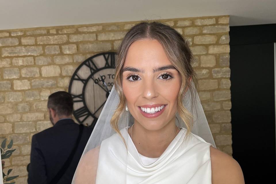 Soft glam for bride Toni