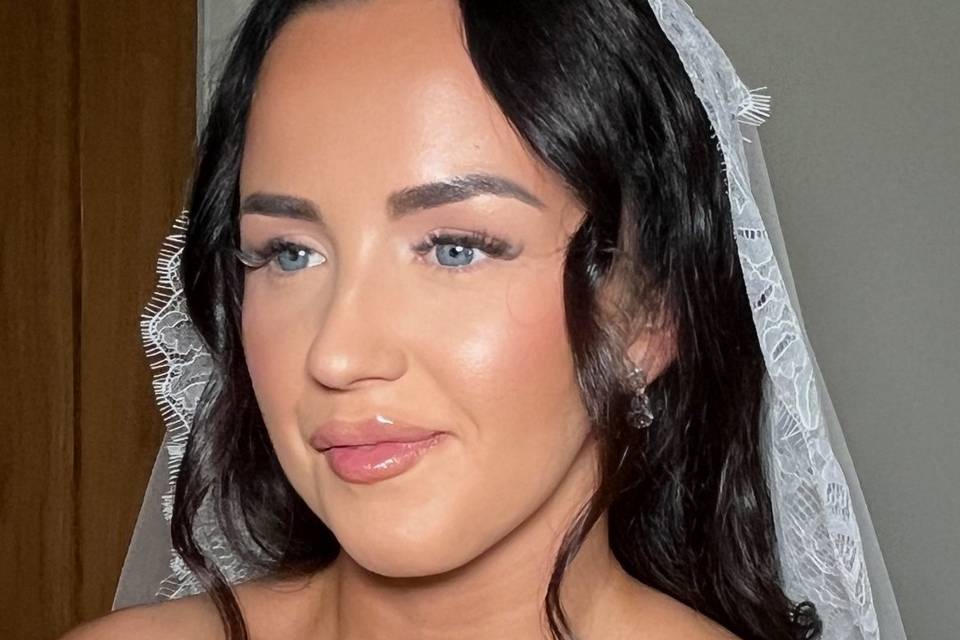 Glowing Bridal Glam