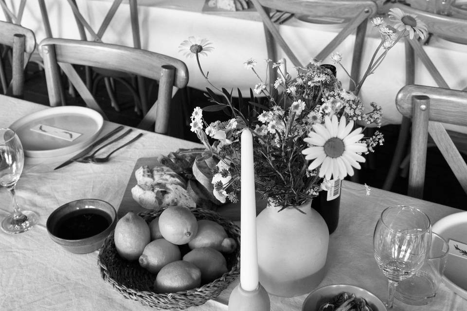 Mediterranean wedding table