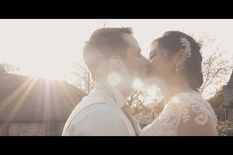 Emerging as newlyweds - DG Wedding Videos