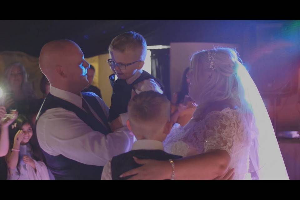 Family moment - DG Wedding Videos