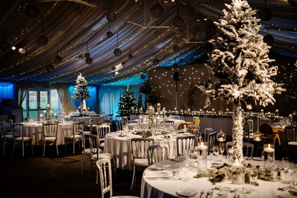 Christmas wedding breakfast