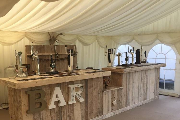 3.6m Rustic Bar