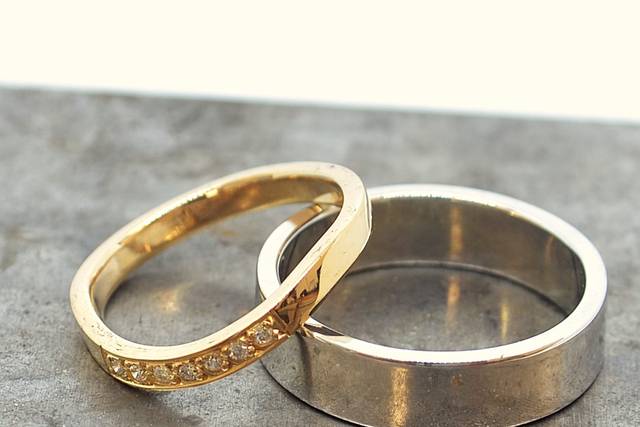 18ct yellow gold and platinum