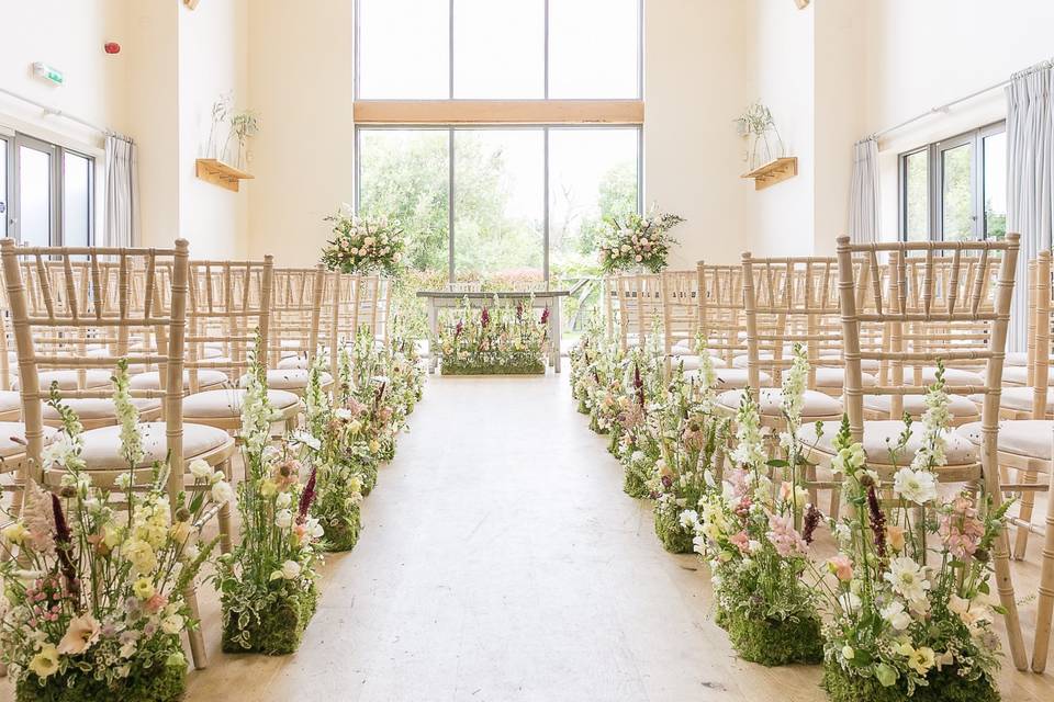 Meadow aisle