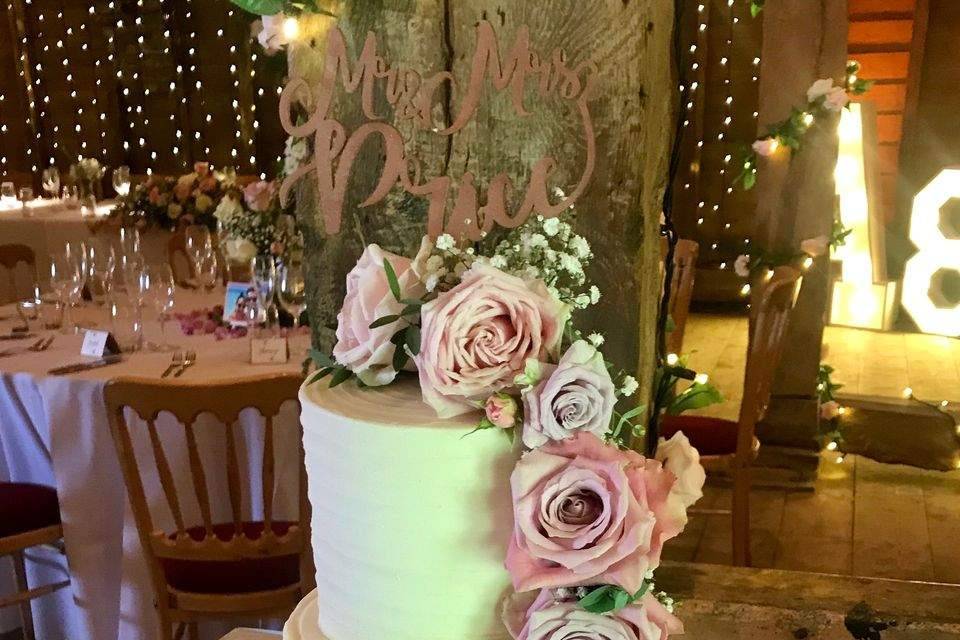 Flower wedding cake