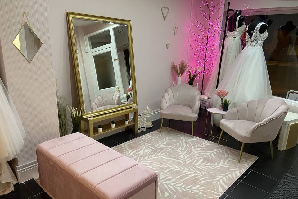 Blush Bridal Suite