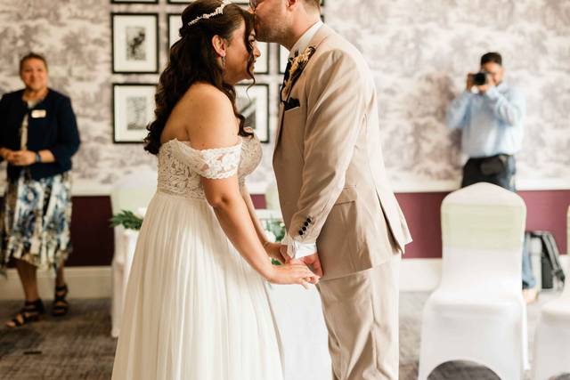 Milton keynes wedding
