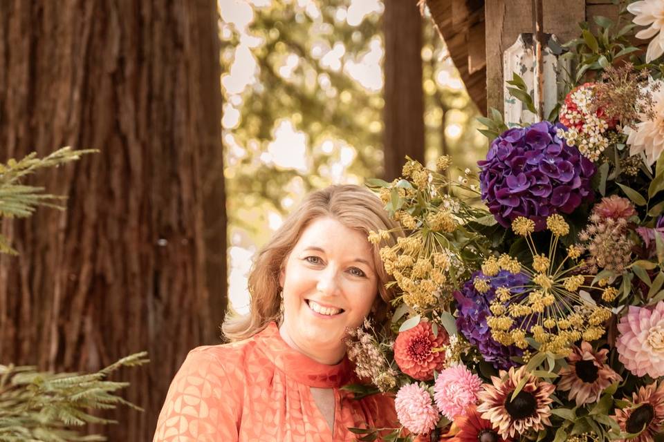 Celebrant Jane wedding ready!