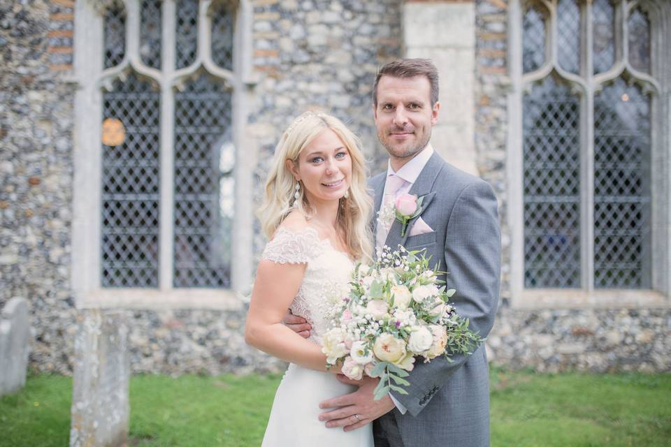 Portrait of the happy couple - Blue & White's Photography