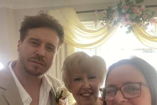 Maxi Elliott Celebrant