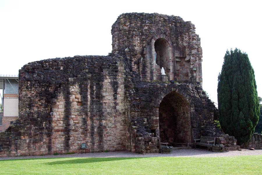 Alton Castle 9