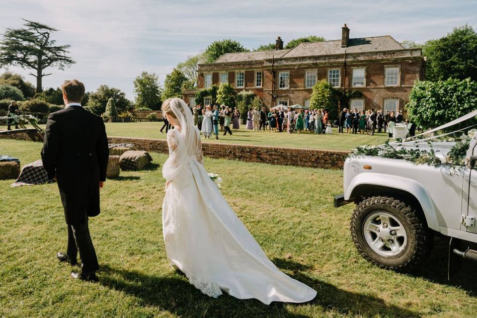 Land Rover wedding props