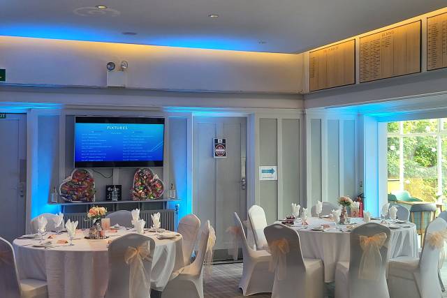 Light blue uplighting