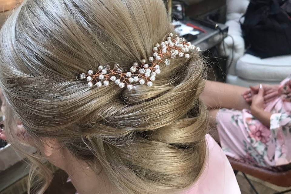 Brides Up do