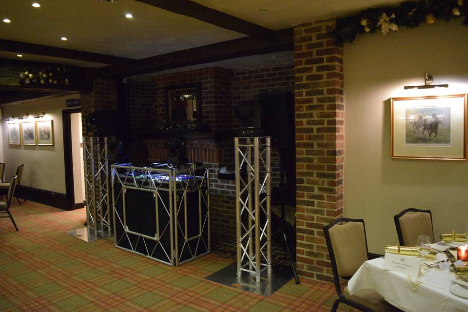 20021 new year's eve setup