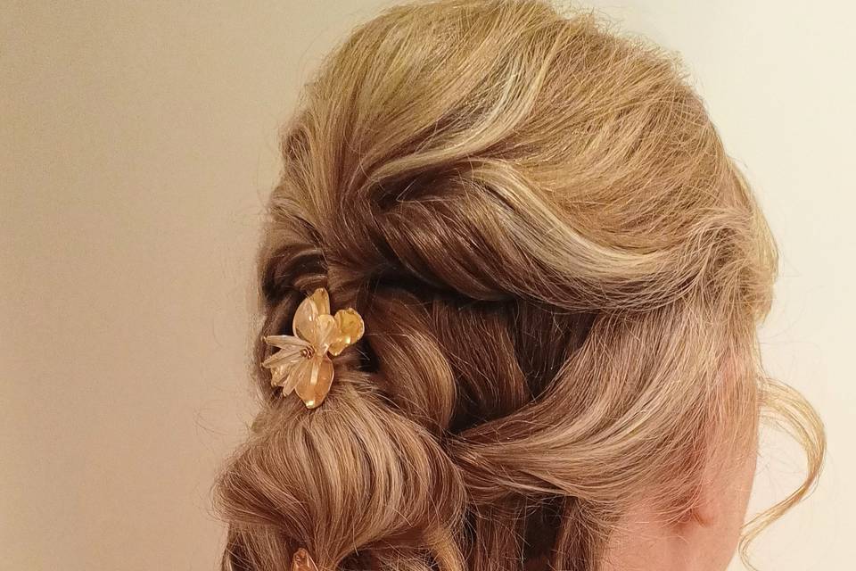 Bridal hair trial