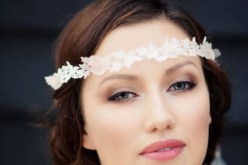 Beauty, Hair & Make Up Make Me Bridal 35