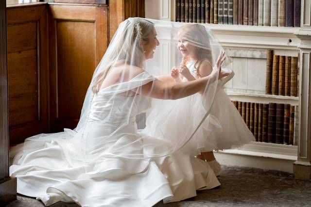 Bride & daughter under veil