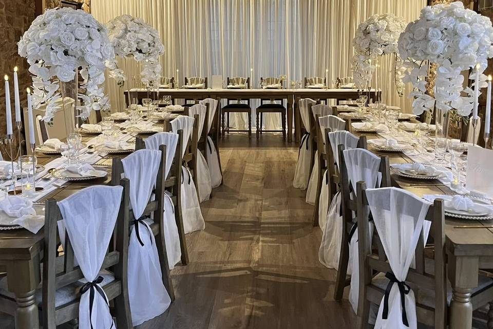 White Rustic Tablescape