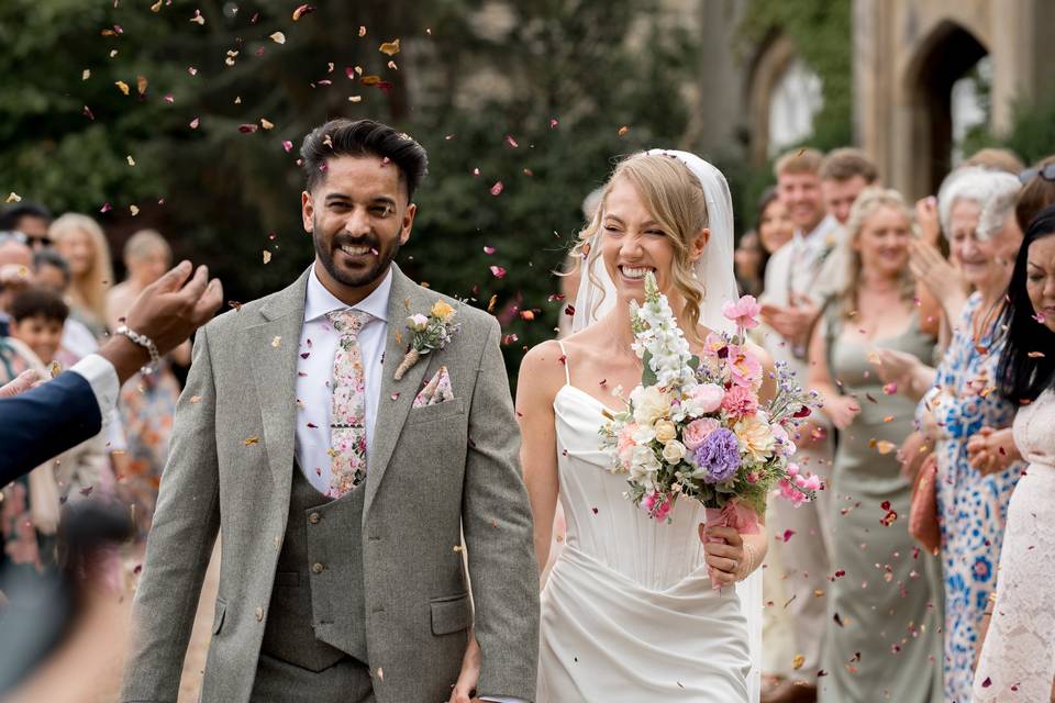 Dunston Hall confetti shot