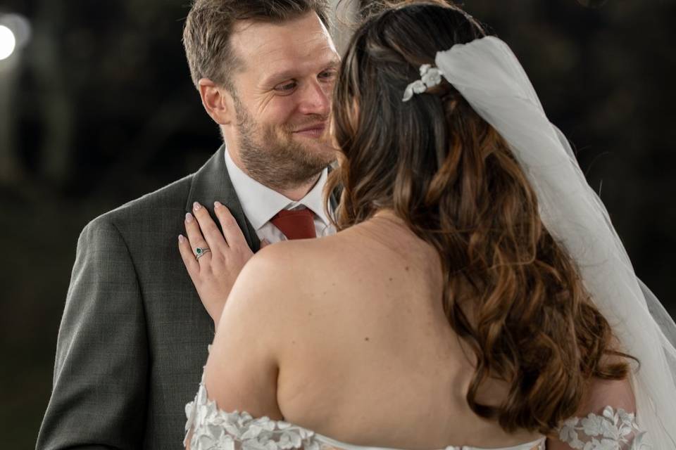 Bride & Groom candid